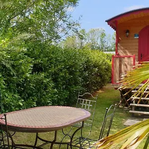 Hébergement de vacances Le Petit Nid Dans La Roulotte, Roscanvel